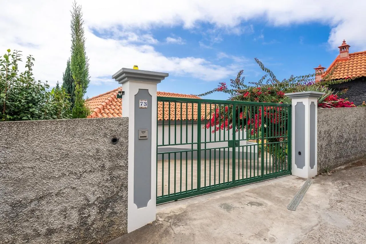 Villa Dinis By Holiday Rental Madeira Calheta Nyaraló